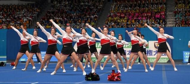 チアジャパンC 大学は日体大が逆転で4年ぶりV 表彰式後に選手は