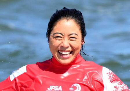 「リングがデカい」「カリフォルニア最高」　東京五輪銅の女子サーファーがドジャースタジアム満喫「たくさんの楽しい時間をありがとう」