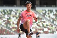 　練習を公開した柳田大輝（代表撮影）