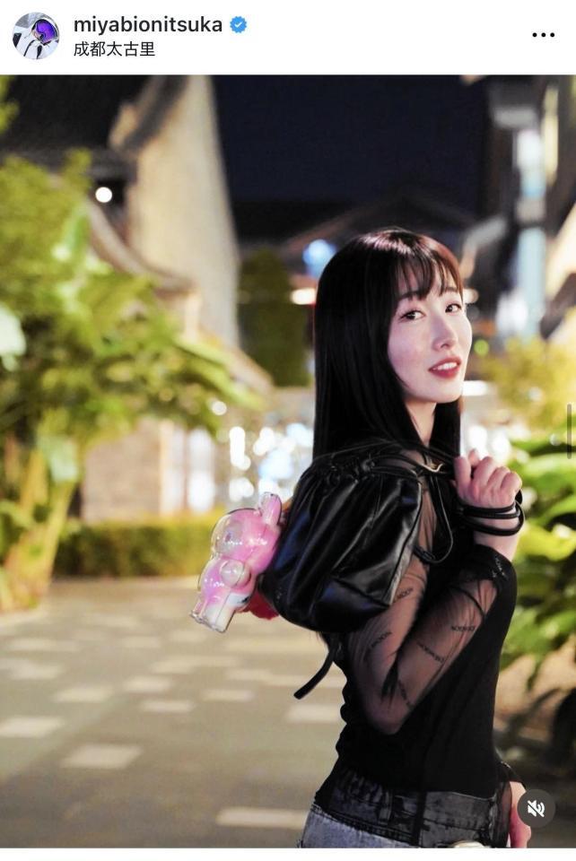 　鬼塚雅のインスタグラム＠ｍｉｙａｂｉｏｎｉｔｓｕｋａより