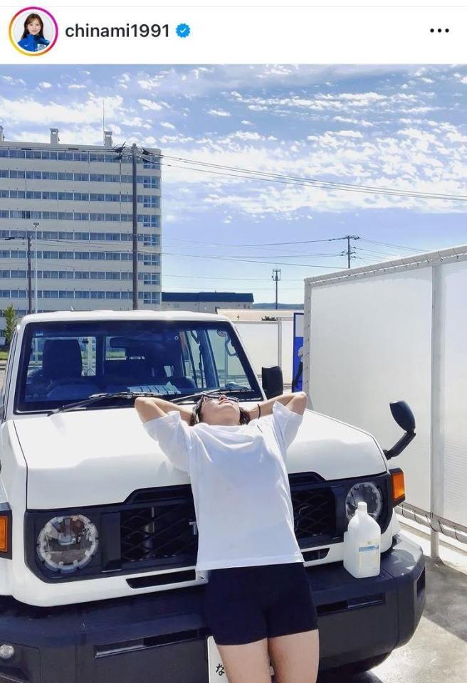 吉田知那美インスタグラム（ｃｈｉｎａｍｉ１９９１）より