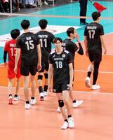 　世界選手権に向けた壮行試合を行った西山（手前）ら