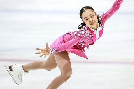 島田麻央がＳＰ首位、岡田は２位　フィギュアのジュニアＧＰ