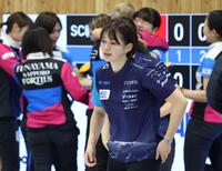 　フォルティウスに敗れ、目を赤くしてアイスを去るＳＣ軽井沢クラブ・上野結生（撮影・吉澤敬太）