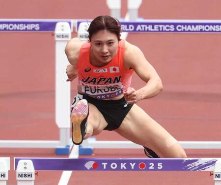 　女子１００メートル障害で準決勝進出を果たした福部真子