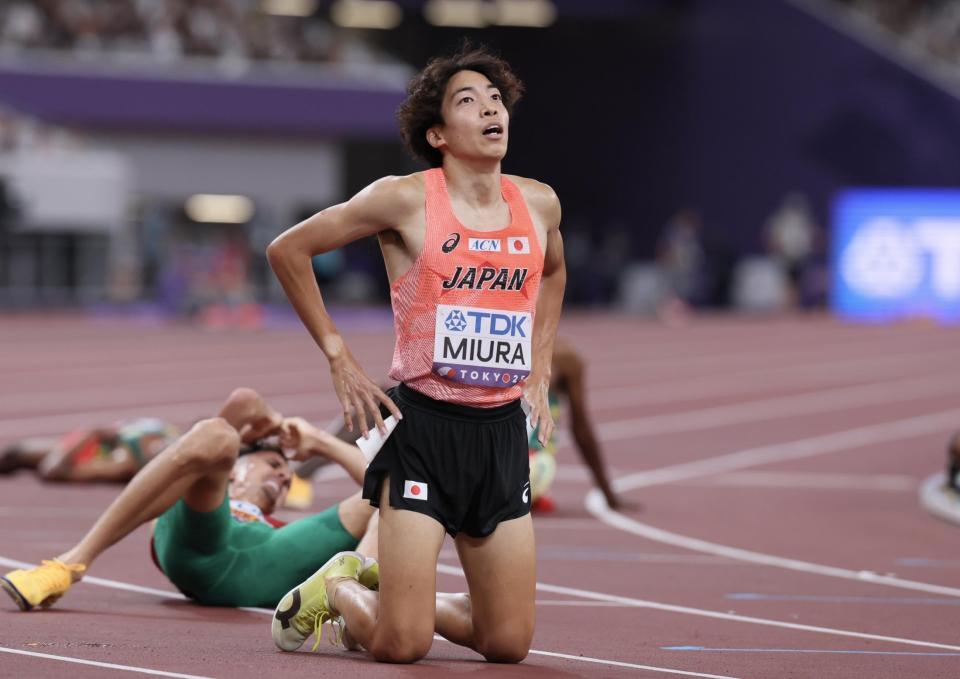 　男子３０００メートル障害決勝で８位入賞の三浦龍司＝１５日