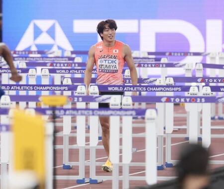　男子１１０メートル障害準決勝に臨んだ泉谷駿介＝１６日