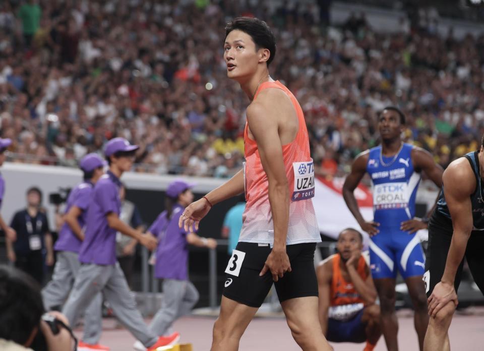 　男子２００メートル予選を突破した鵜澤飛羽（撮影・石井剣太郎）