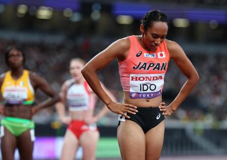 　レースを終え肩を落とす井戸アビゲイル風果