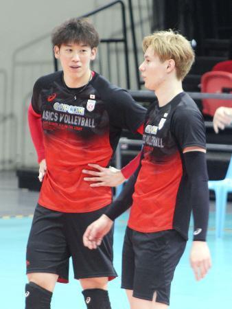 高橋藍「不安はあった」　男子バレー代表が帰国