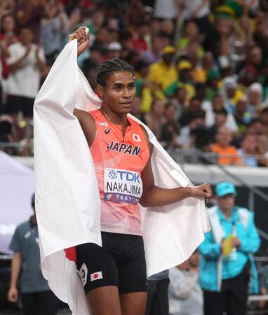 　男子４００メートル決勝で６位入賞を果たした中島佑気ジョセフ