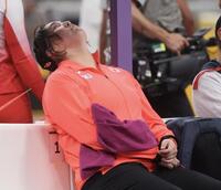 　女子やり投げ予選、３回の投てきを終えた北口榛花（撮影・石井剣太郎）