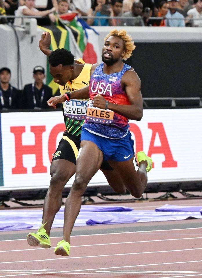 　男子２００メートル決勝で優勝したライルズ