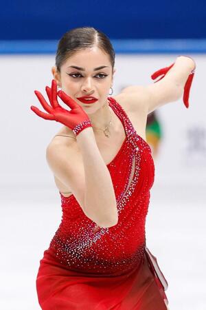 フィギュア女子　ロシア１８歳、ペトロシャンが最終予選Ｖでミラノ五輪出場枠獲得　個人資格で出場へ　３Ａ、４回転なしもフリー、合計点とも今季世界２位　“３連覇”中の露の新星が日本勢の難敵に