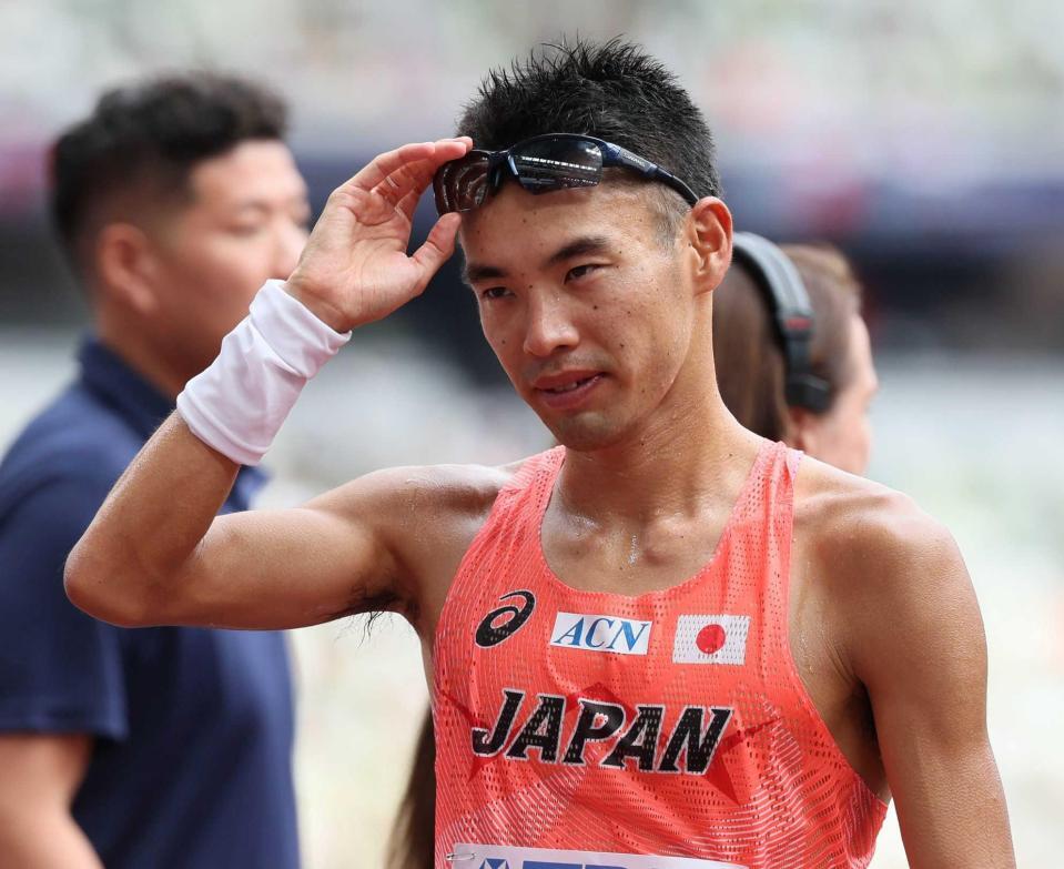 　レースを終え、引き揚げる山西利和