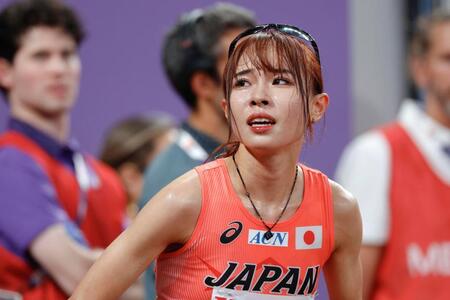 　女子５０００メートル予選を終えた山本有真＝１８日