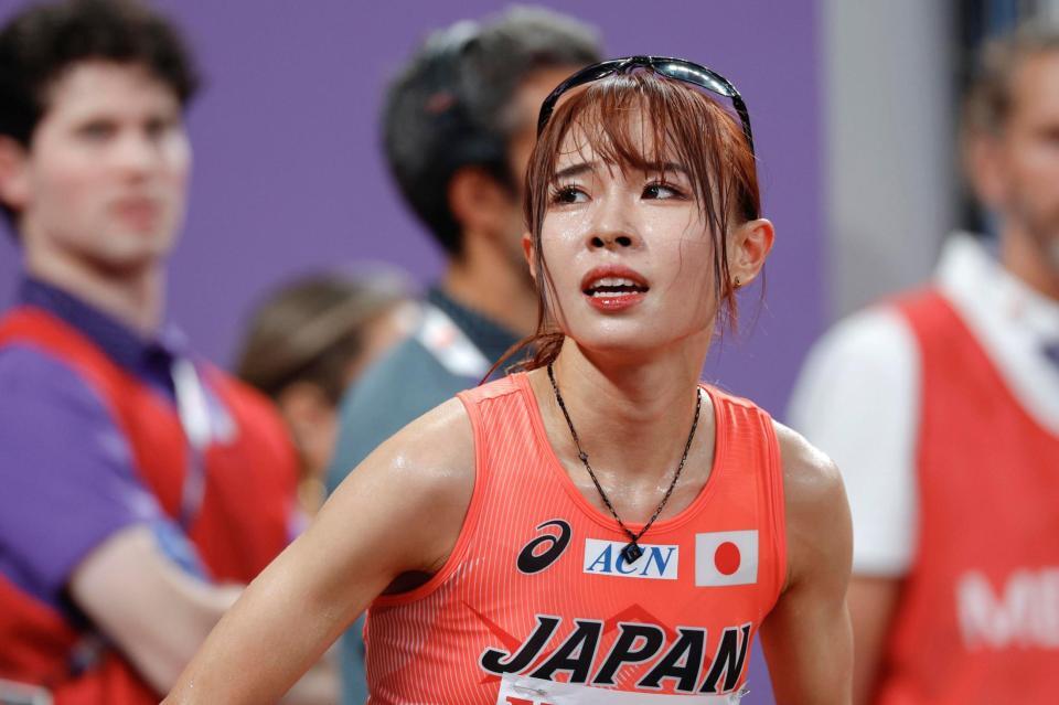 　女子５０００メートル予選を終えた山本有真＝１８日