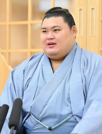 　優勝から一夜明け、今の思いを口にする大の里（撮影・伊藤笙子）