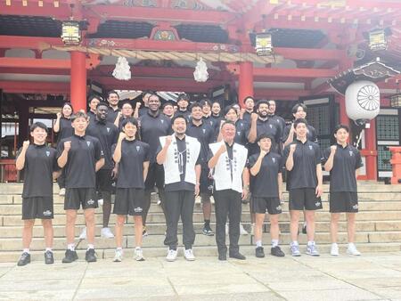 Ｂ２神戸が必勝祈願　Ｂプレミア参戦前最後のＢ２シーズン　寺園主将「優勝という形で終われるように」