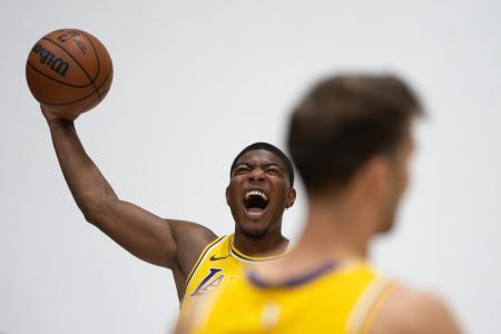 ＮＢＡ八村「優勝に貢献したい」　オフは３点シュート磨く