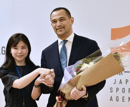 退任の室伏長官「種をまいた」　スポーツ庁、５年の任期終え