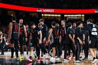 　開幕戦で宇都宮に敗れたＡ東京の選手たち