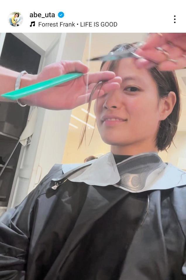 　阿部詩のインスタグラム（＠ａｂｅ＿ｕｔａ）から