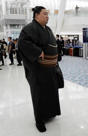 　ロンドン公演に向かう正代