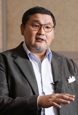 　インタビューに答える貴乃花光司さん