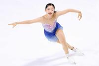 　女子フリー　演技する中井亜美＝アンジェ（共同）