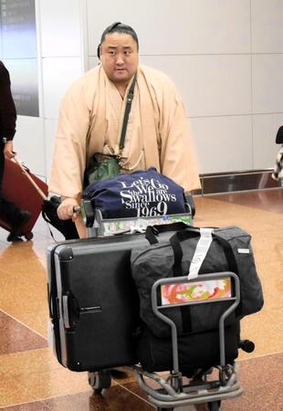 　帰国した佐田の富士