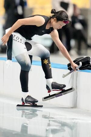 　女子５００メートルのレースを終えた高木美帆
