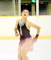 　フリーの演技をする坂本花織（撮影・中野裕美子）