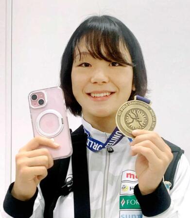 藤波朱理 スマホ盗まれていた!犯人は元受刑者、スマホは無事に戻る レスリングU23世界選手権V・セルビアから帰国