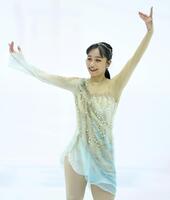 　女子ＳＰで演技を終え、笑顔を見せる山下真瑚（撮影・中田匡峻）