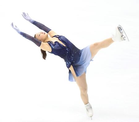 　ＳＰで演技を披露する坂本花織（撮影・中田匡峻）