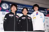 　ＳＰの演技を終えた（左から）２位・佐藤駿、１位・鍵山優真、３位・車俊煥（撮影・中田匡峻）