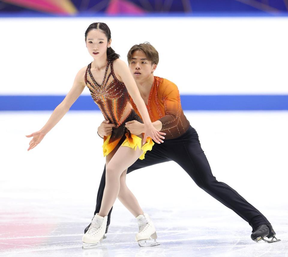 　練習に臨む長岡柚奈（左）と森口澄士（撮影・中田匡峻）