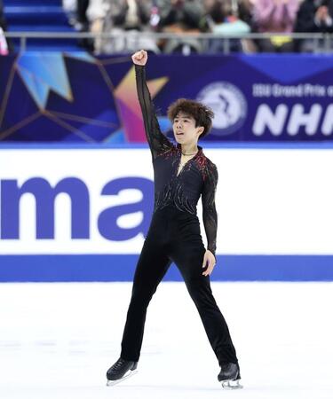 佐藤駿が２年連続ＧＰファイナル進出決定！フリーで自己ベスト！右足首痛抱えながらも魂の演技　右拳突きあげガッツポーズ