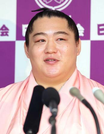 元小結遠藤・北陣親方　引退会見「悔いは一切ない」　大相撲人気回復に貢献、今後は「たくさん応援していただける力士を」
