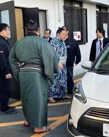 　車に乗り込み、病院に向かった三田