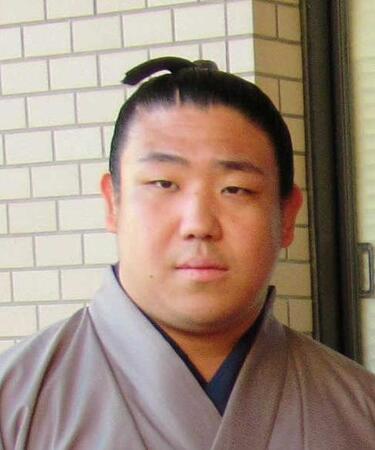 プロ野球ドラフト会議に登場した大相撲力士は熱烈中日ファン「思い切ったいいドラフト」ロンドン公演の疲労もなんの