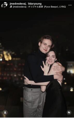 【写真】まるで映画 メドベージェワ イケメンダンサーのプロポーズ場面に鳥肌