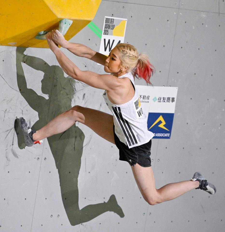 　ボルダーのジャパン杯で優勝した野中生萌＝２月