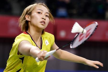 　混合団体決勝　中国選手と対戦する矢ケ部真衣＝京王アリーナＴＯＫＹＯ