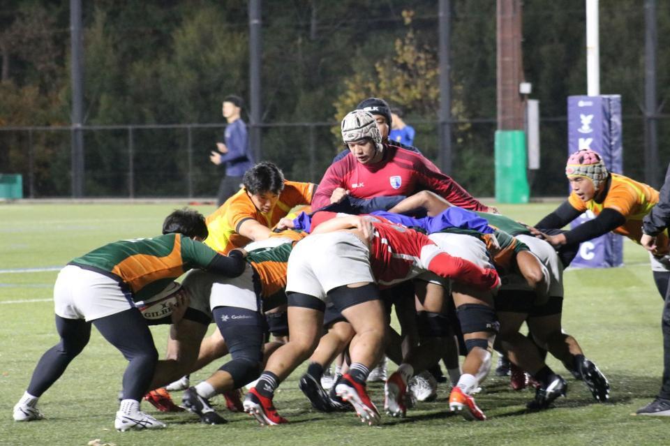 　優勝が決まる天理大との最終節に向けて調整する京産大のメンバー