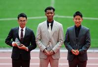 　日本陸連の「アスレティックス・アワード」で優秀選手賞に選ばれた（左から）山西利和、村竹ラシッド、勝木隼人