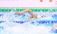 　女子１００ｍ自由形決勝で力泳する池江璃花子（撮影・開出牧）