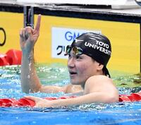 　男子２００ｍ個人メドレーで優勝した松下知之（撮影・佐藤厚）