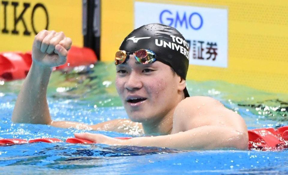 　男子２００ｍ個人メドレーで優勝した松下知之（撮影・佐藤厚）